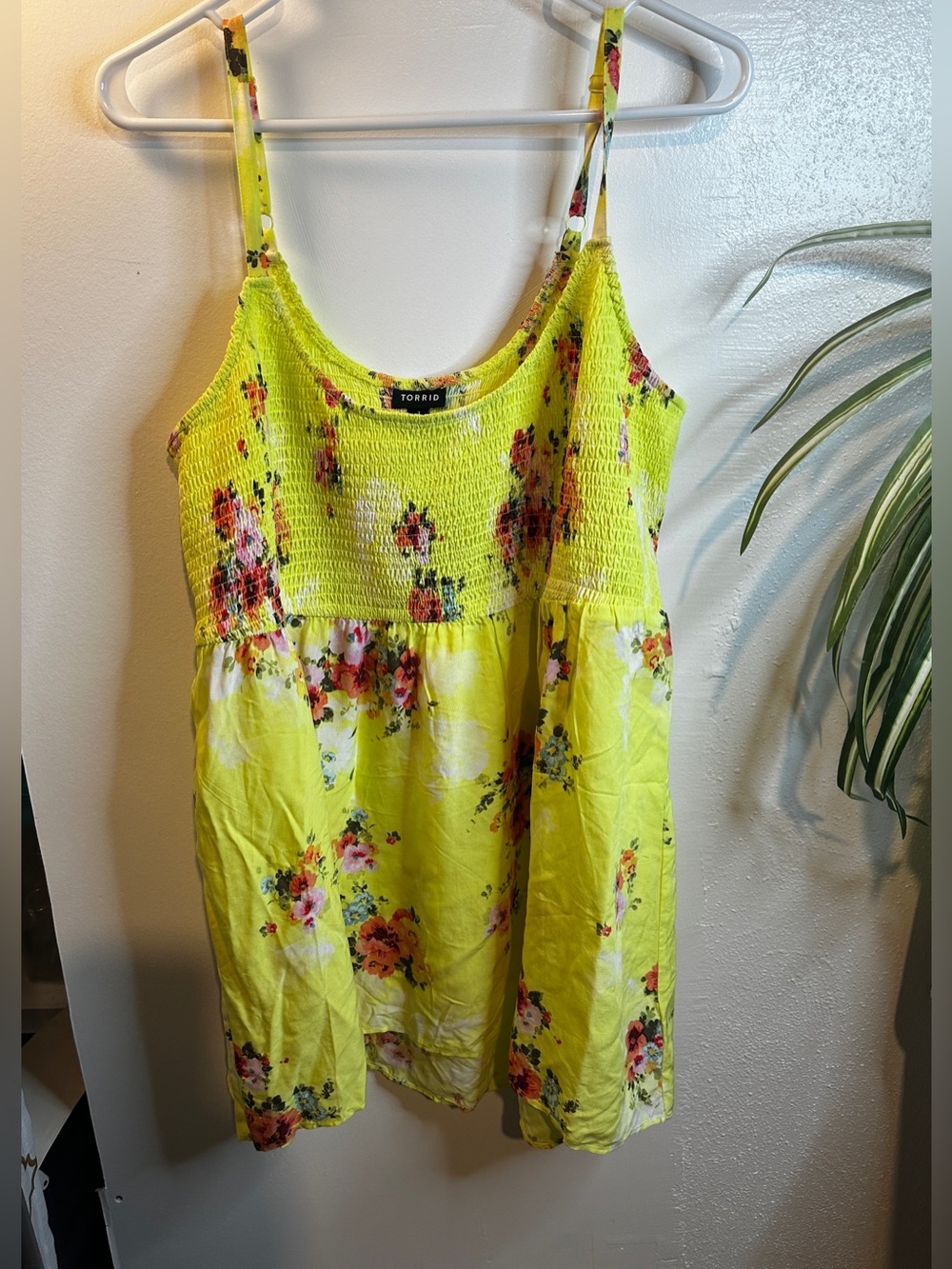 TORRID-  Neon Yellow Floral ~Babydoll~Smocked Cami Sz. 2